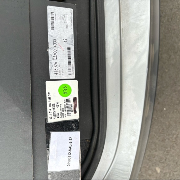 Saint laurent high tops size 42 - Picture 2 of 2